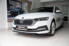 Octavia 4 - Spoiler předního nárazníku Maxton Design V2