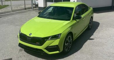Škoda Octavia 4 RS - Zelená Mamba