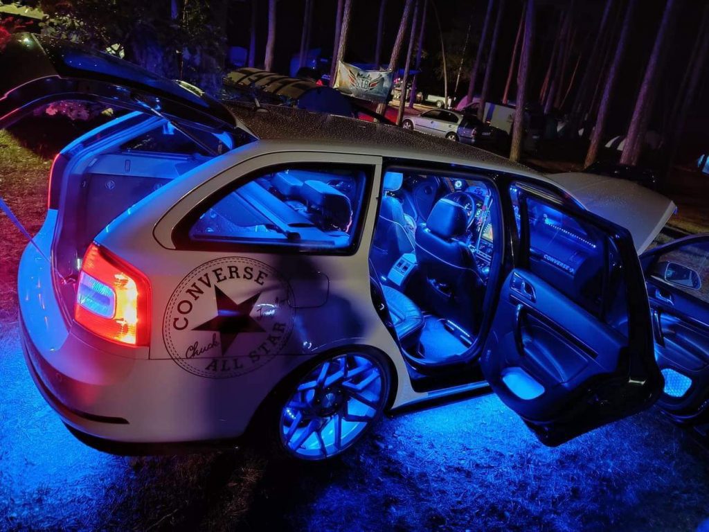 Octavia 2 Combi - led podsvícení auta