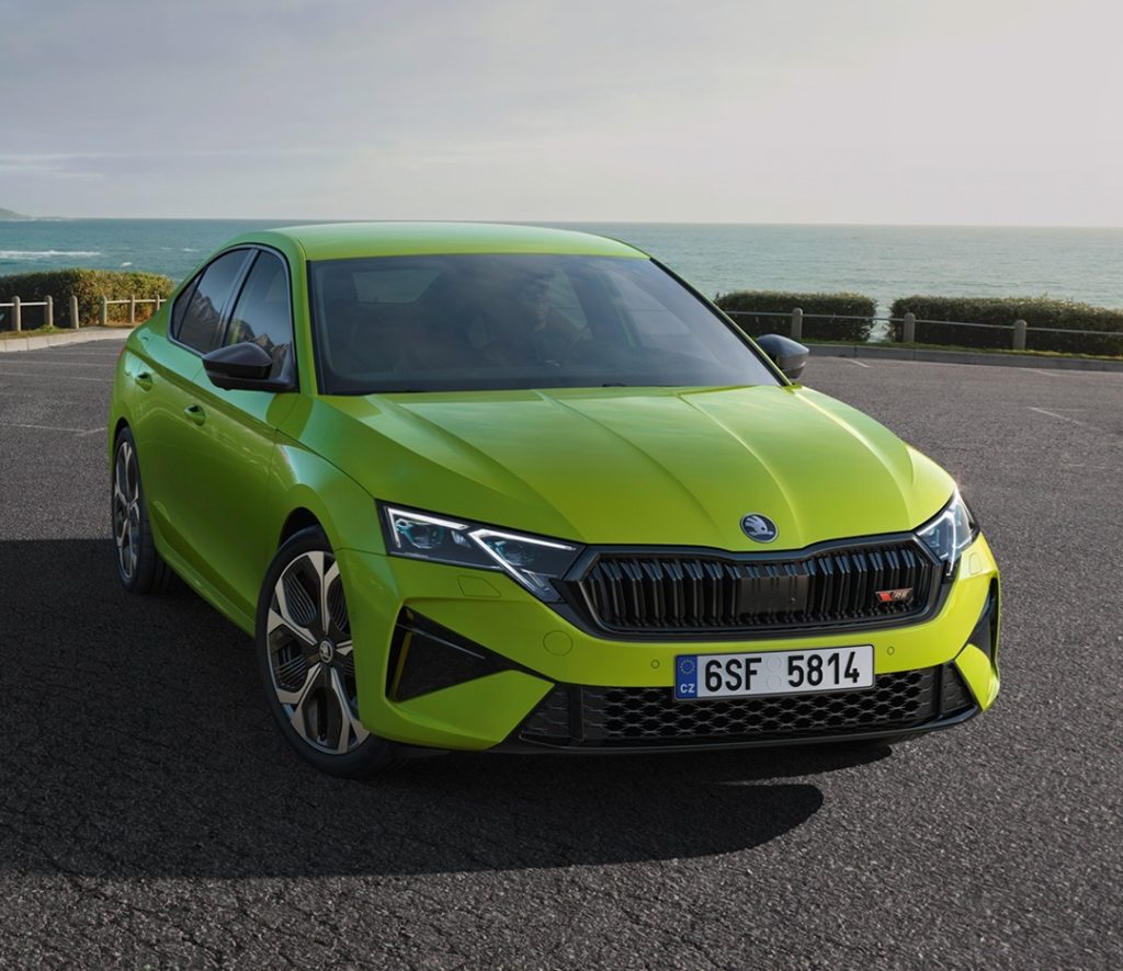 Facelift Octavia 4 RS - Mamba Green