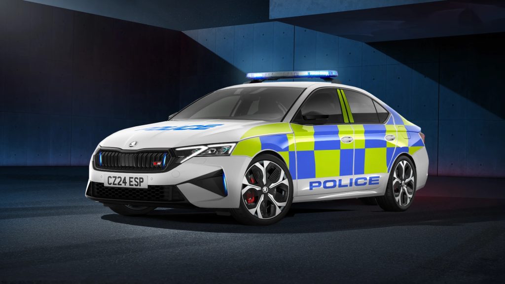 Octavia 4 RS facelift v policejním provedení